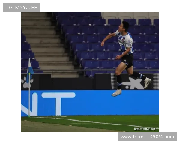 米特里策22分钟传射终结荒 米特里策22分钟传射终结荒