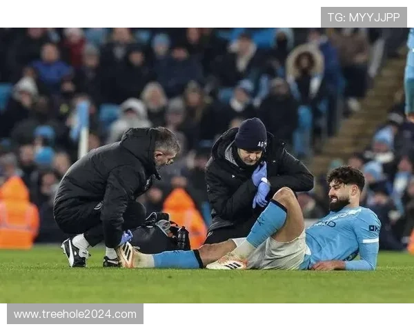 皇马曼城8人染黄停赛危机